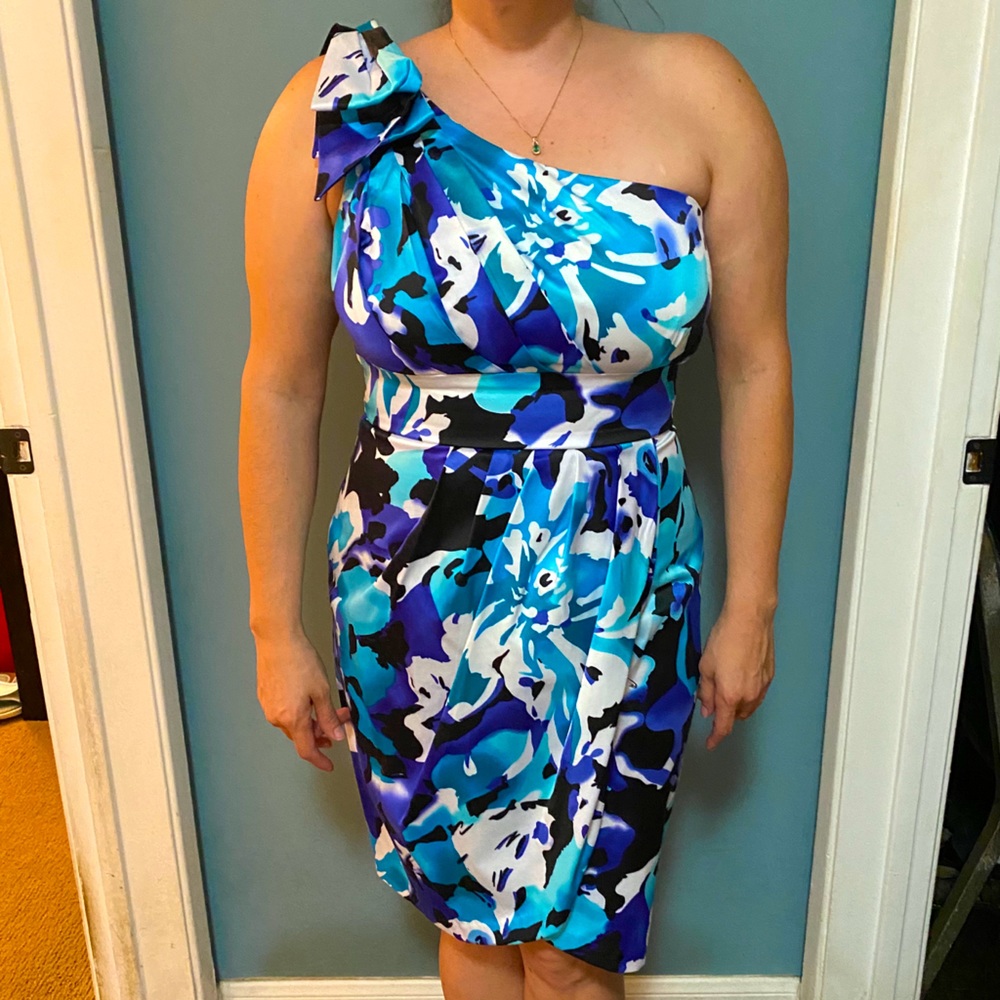 Blue flower asymmetrical dress size 14